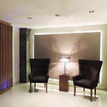 Hotel Senorial Platino León Eksteriør bilde