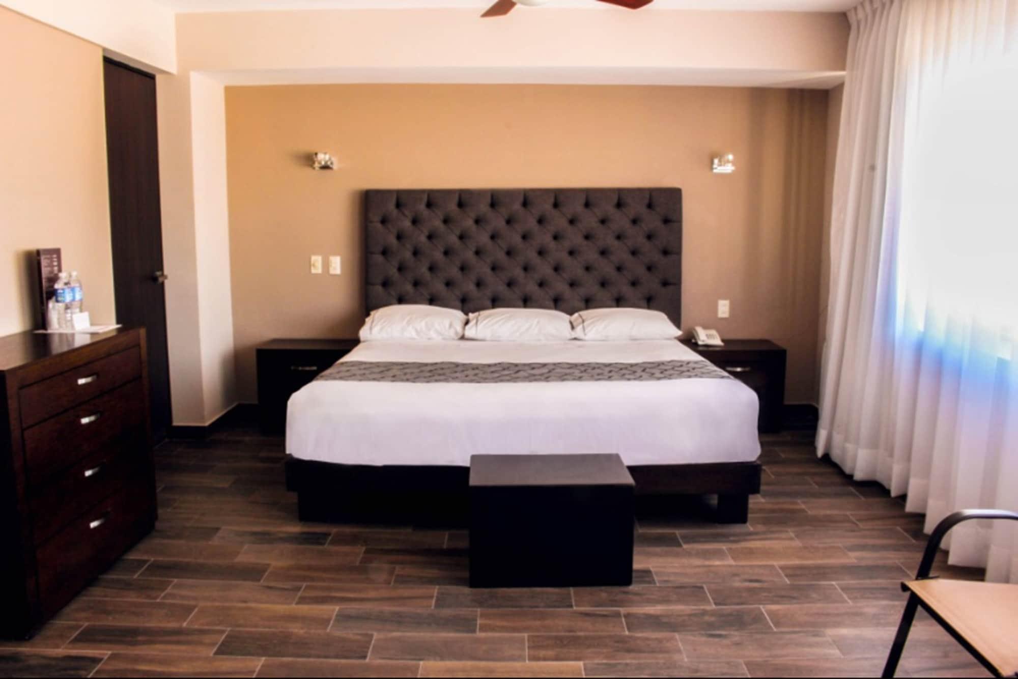 Hotel Senorial Platino León Eksteriør bilde
