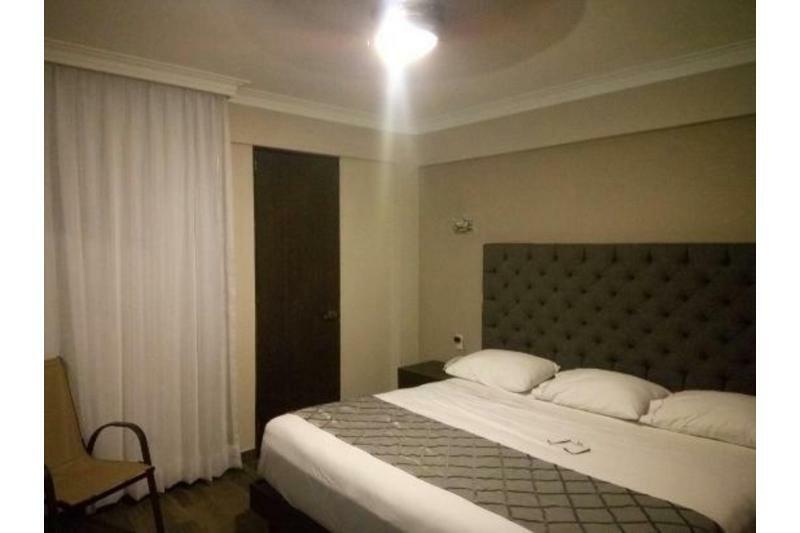 Hotel Senorial Platino León Eksteriør bilde